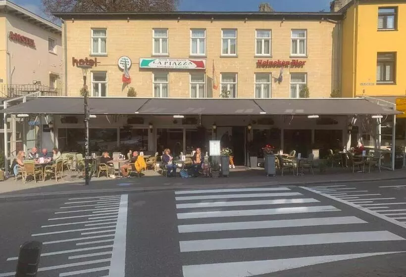 هتل Restaurant La Piazza