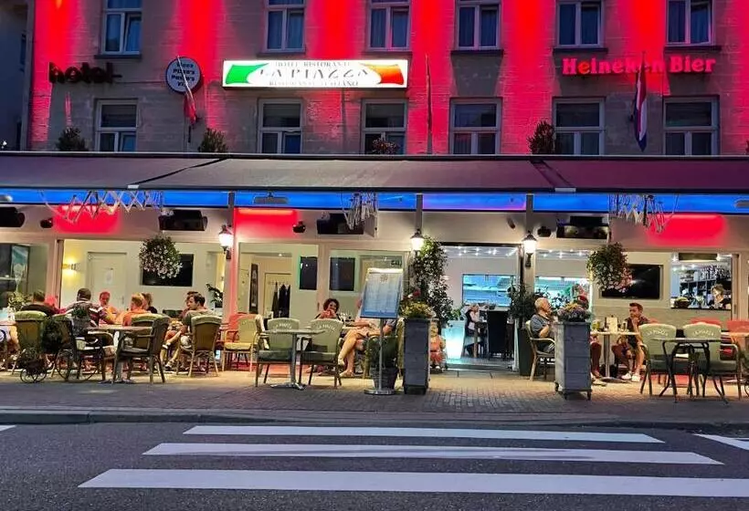 هتل Restaurant La Piazza