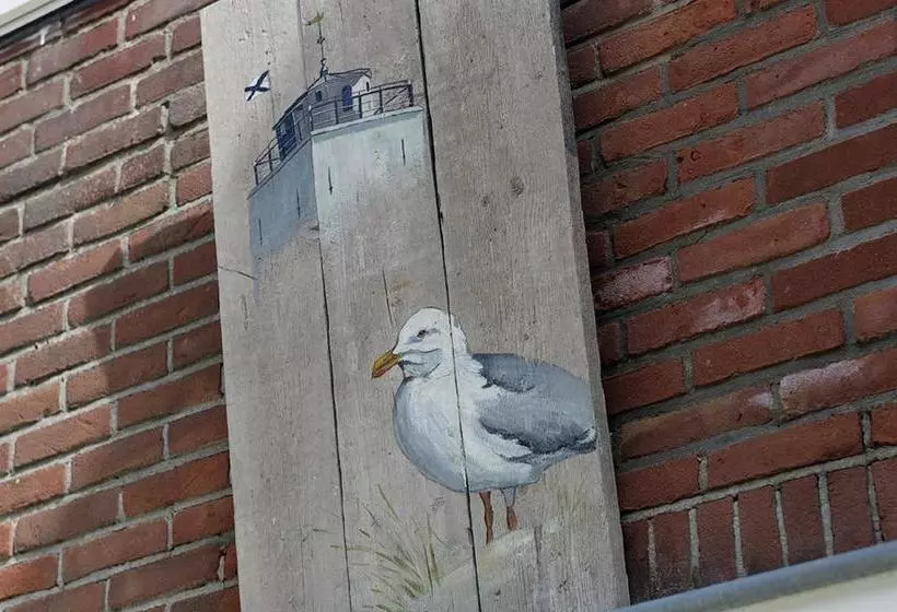 Hotelli Sleeping By Van Beelen