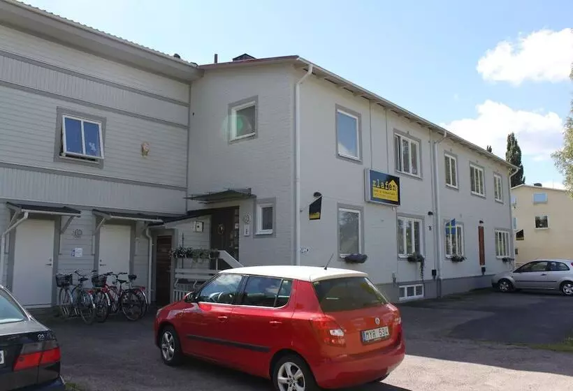 L Zlafen Bed And Breakfast