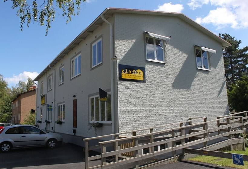 L Zlafen Bed And Breakfast