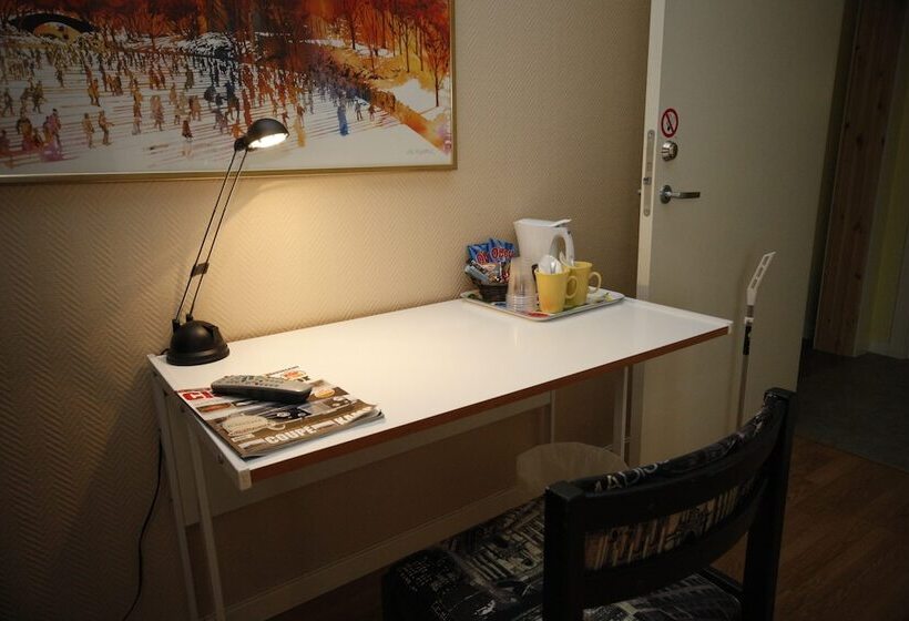 L Zlafen Bed And Breakfast