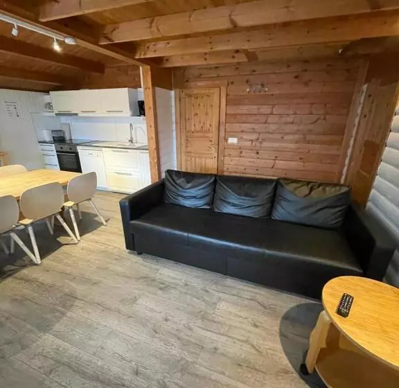 Langenuen Motel & Camping