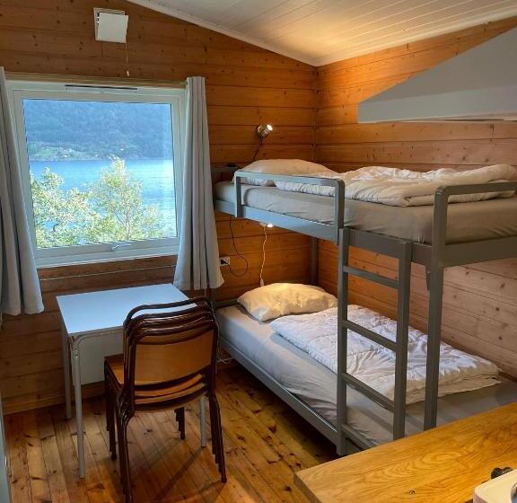 Langenuen Motel & Camping