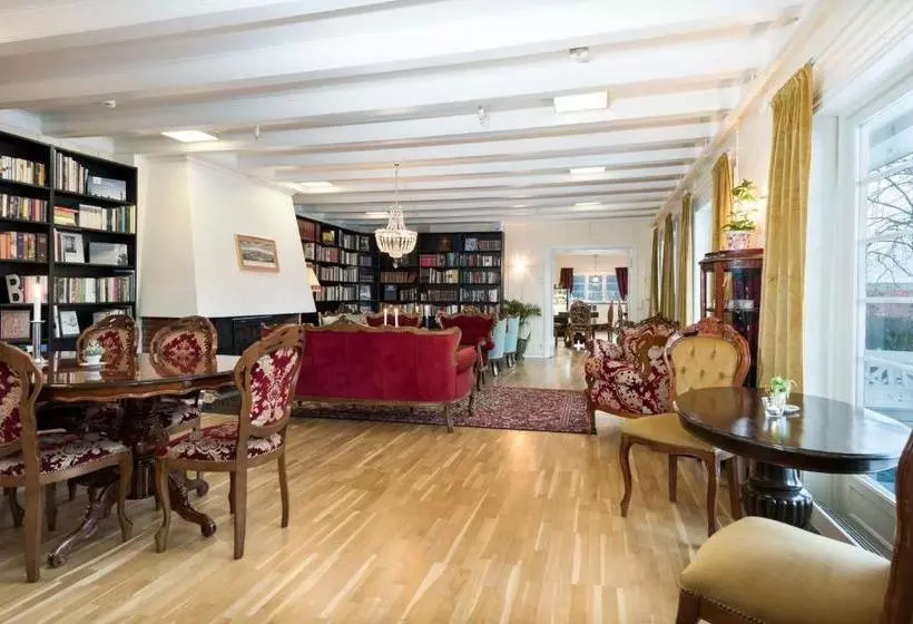 تختخواب و صبحانه Nidaros Pilegrimsgård Hotell
