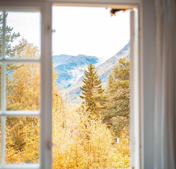 Røisheim Hotel & Skysstasjon