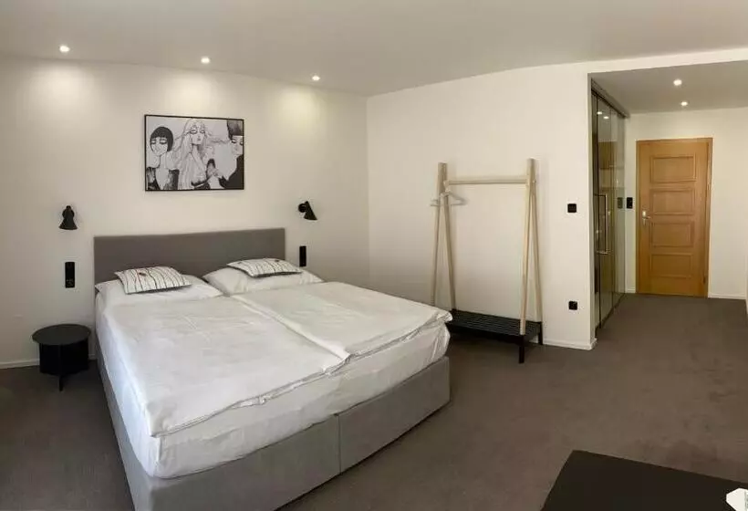 Rozmaryn Hotel B&b