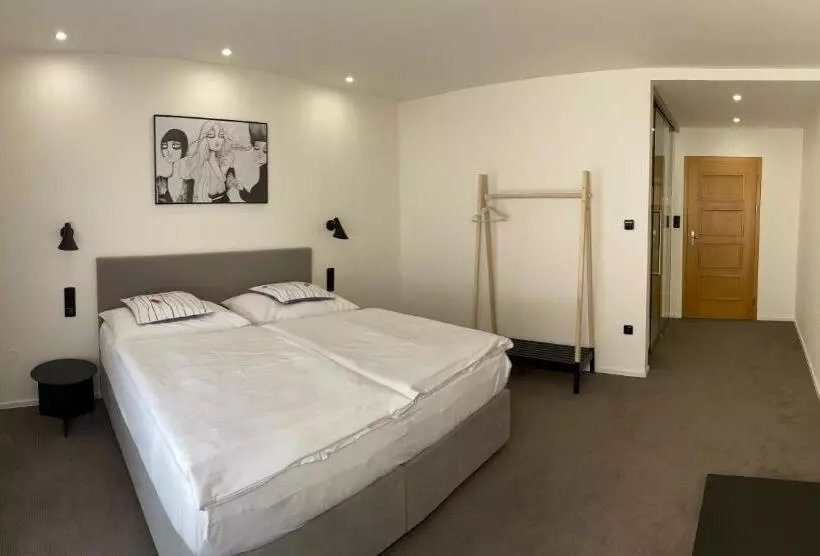 Rozmaryn Hotel B&b