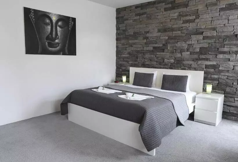 Rozmaryn Hotel B&b