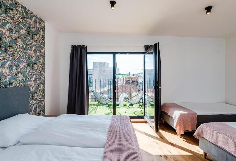 Vv Hotel & Apartments