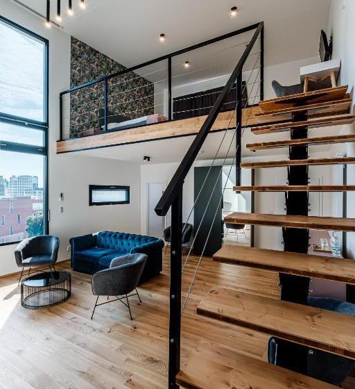 Vv Hotel & Apartments