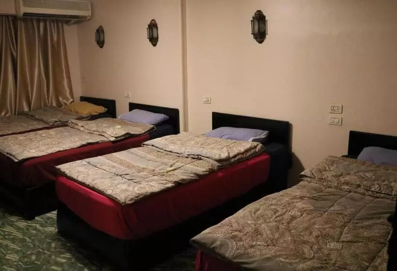 Wake Up! Cairo Hostel