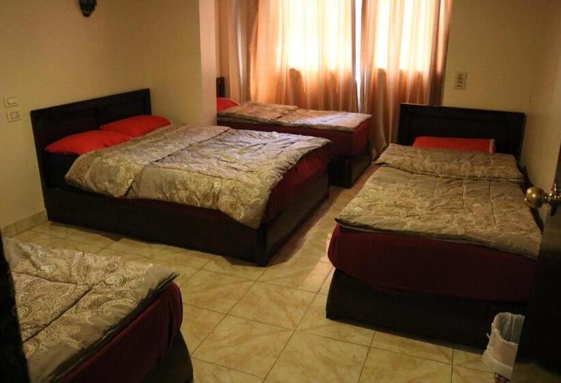 Wake Up! Cairo Hostel