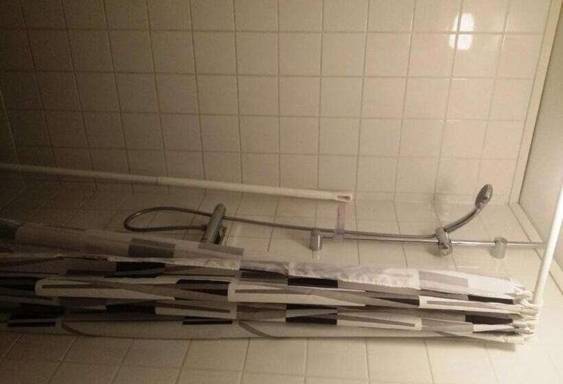 Wisby Jernvag Hostel