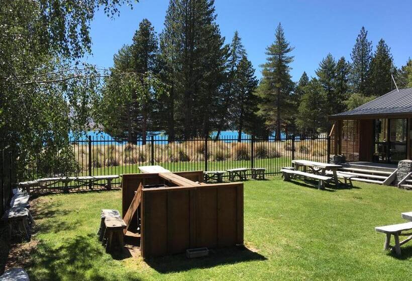 هاستل Lakes Edge Lodge