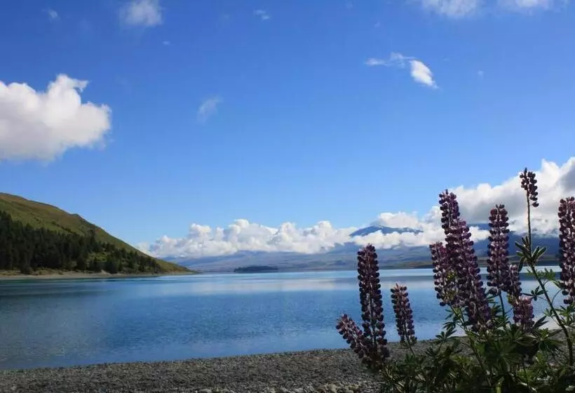 Retkeilymaja Lakes Edge Lodge