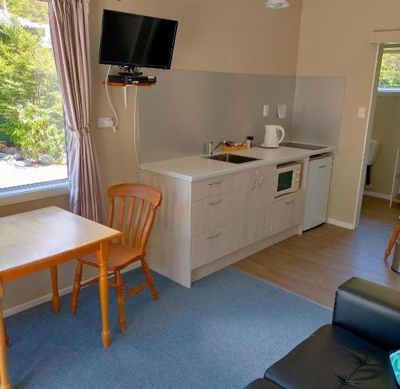 Arthur's Pass Alpine Motel