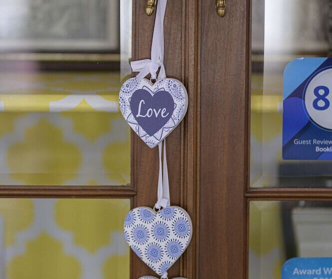 تختخواب و صبحانه Casa Das Hortensias  Charming Guest House