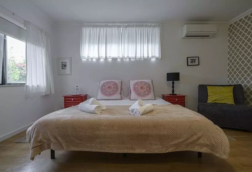 ベッドアンドブレックファースト Casa Das Hortensias  Charming Guest House