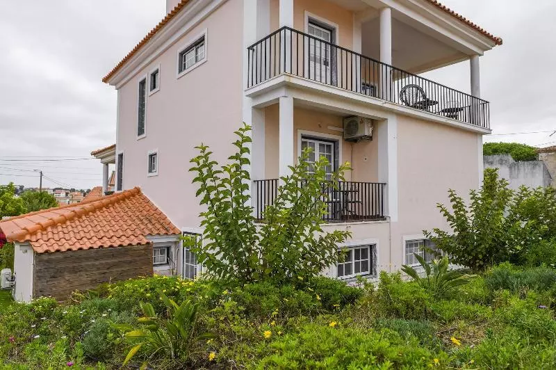 ベッドアンドブレックファースト Casa Das Hortensias  Charming Guest House