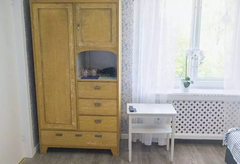 Aamiaismajoitus (B&B) Helsingegården