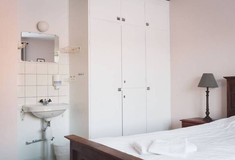 Bed and Breakfast Helsingegården