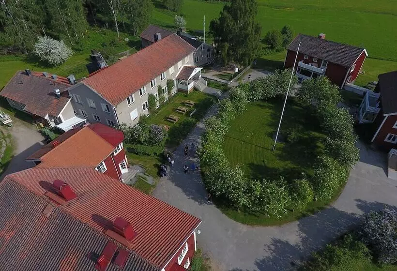Aamiaismajoitus (B&B) Helsingegården