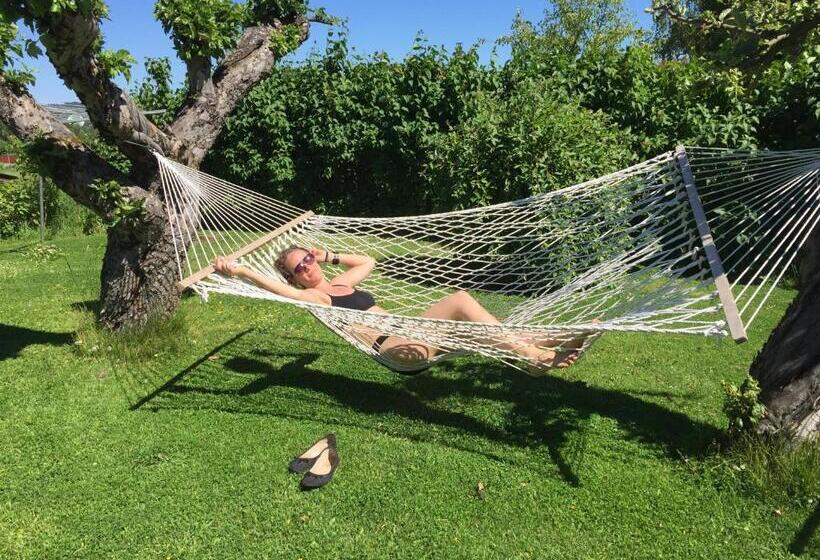 Bed and Breakfast Vintergatans Rum