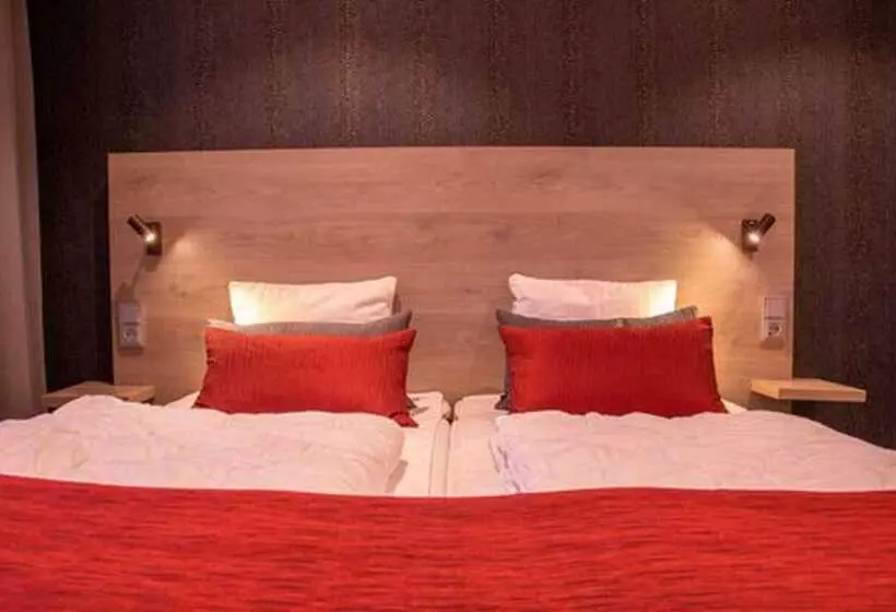 Dream  Luxury Hostel