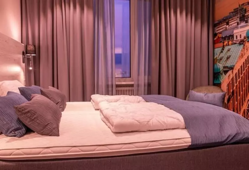 Dream  Luxury Hostel