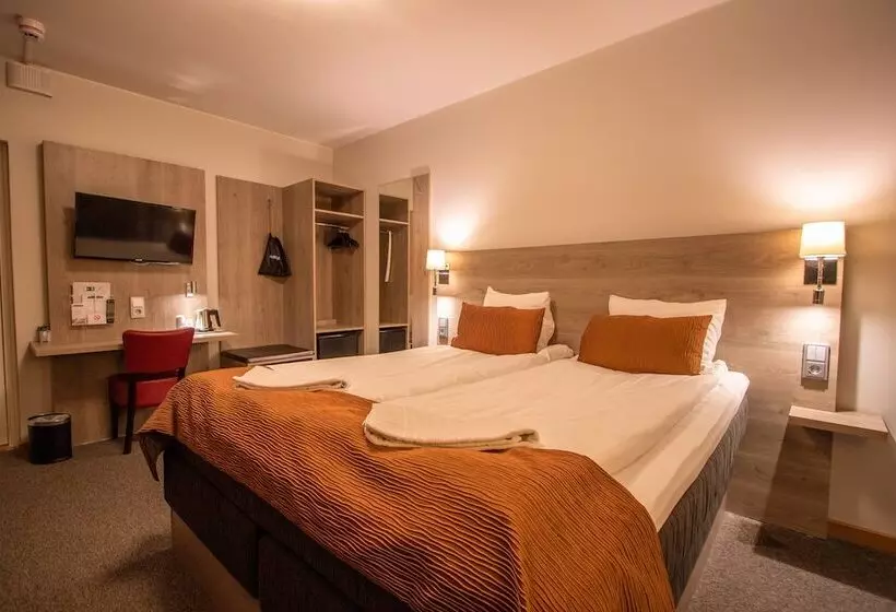 Dream  Luxury Hostel