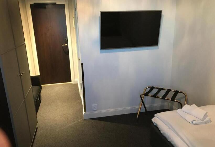 Hotelli L Gamla Staden