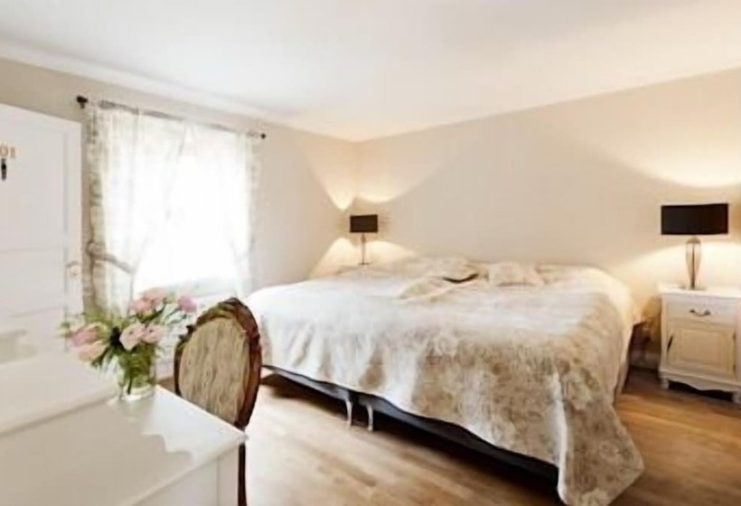 فندق L Plevnagården