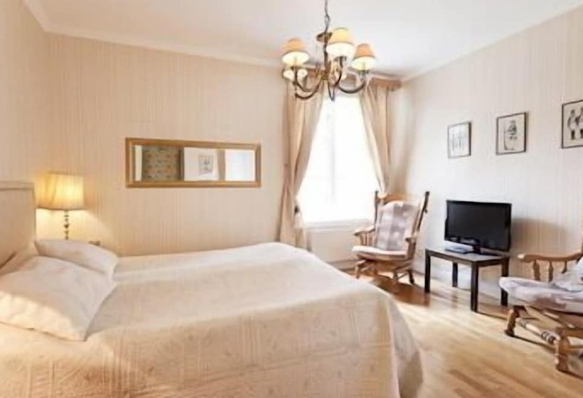 فندق L Plevnagården