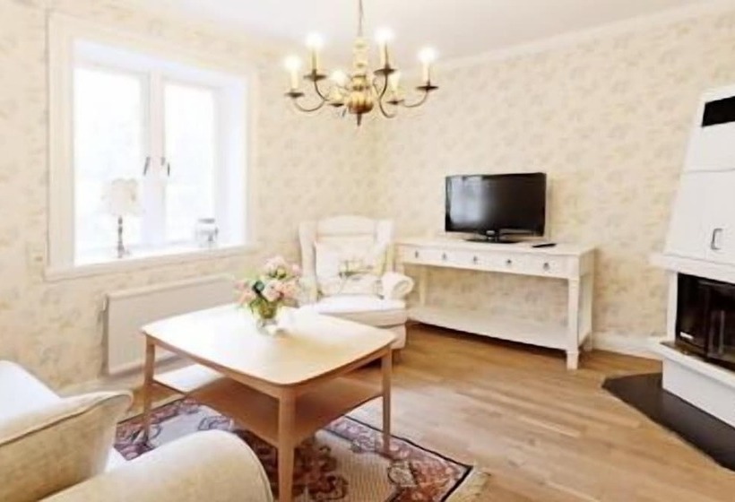 فندق L Plevnagården