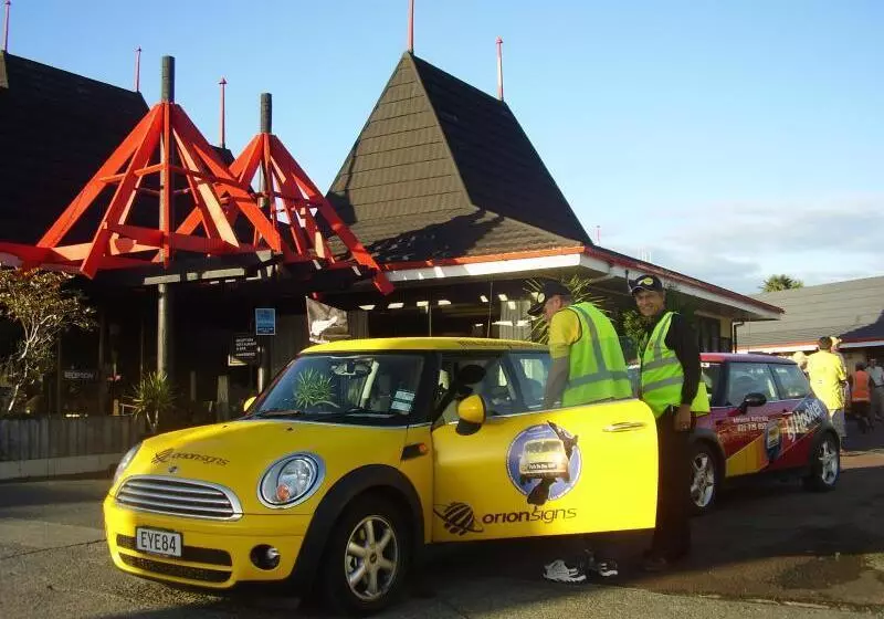 هتل Orana Motor Inn & Restaurant