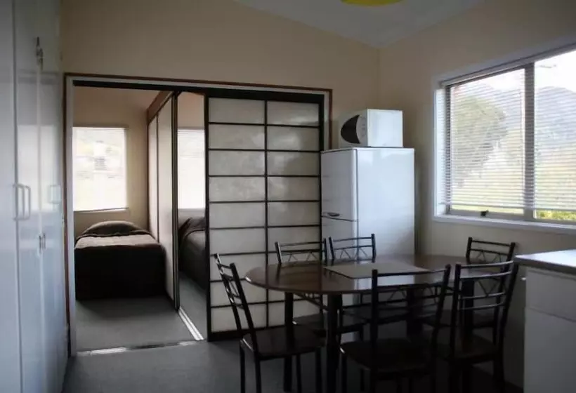 モーテル Apartments On Abel