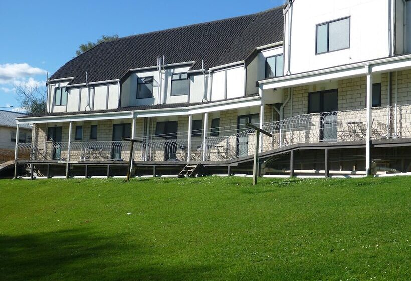 모텔 Drury Motor Lodge