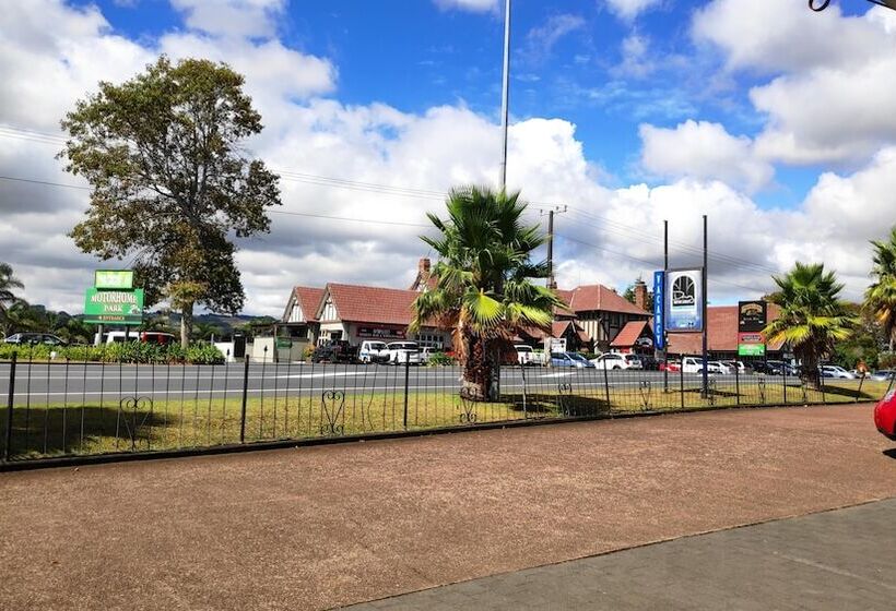 모텔 Drury Motor Lodge