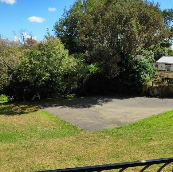 모텔 Drury Motor Lodge