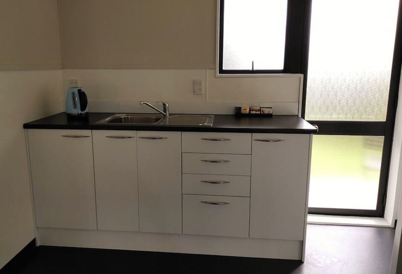 모텔 Drury Motor Lodge