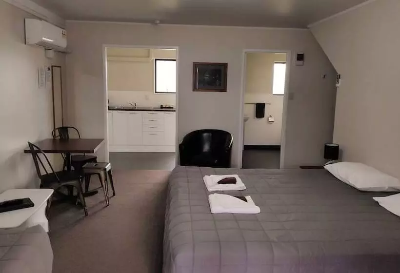 モーテル Drury Motor Lodge