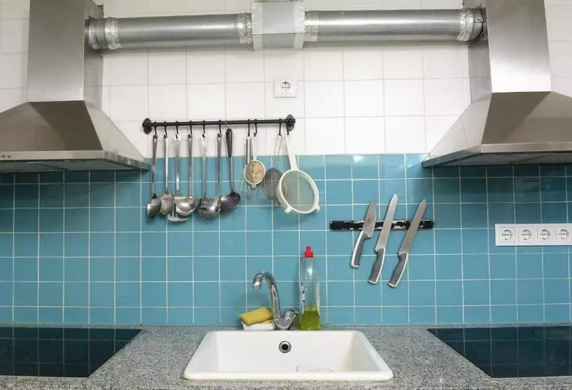 O2 Hostel