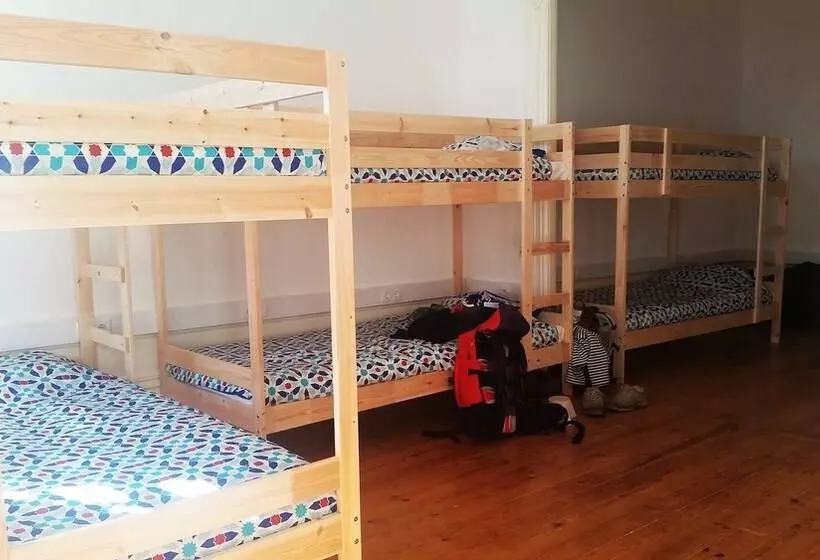 O2 Hostel