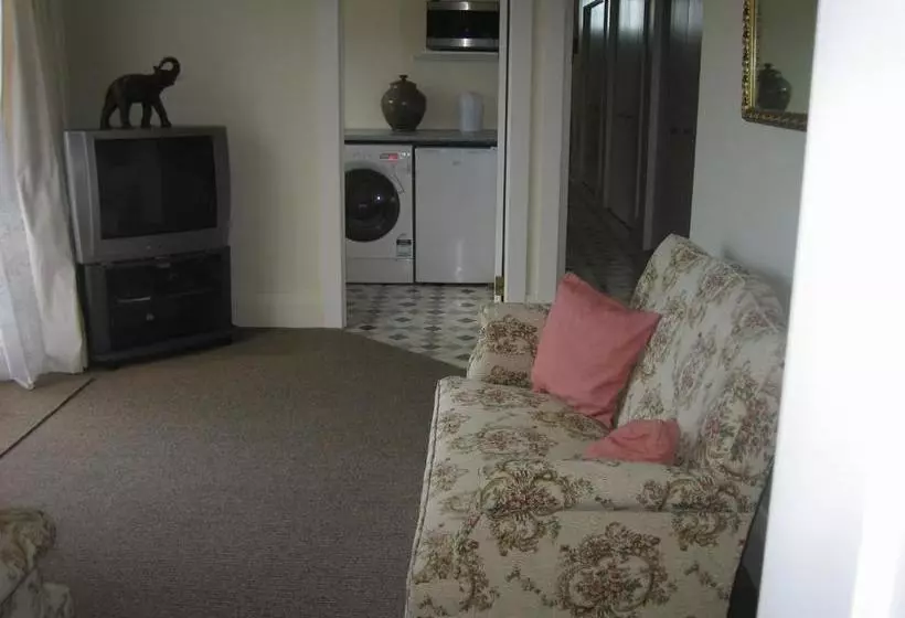 Pentland House B&b
