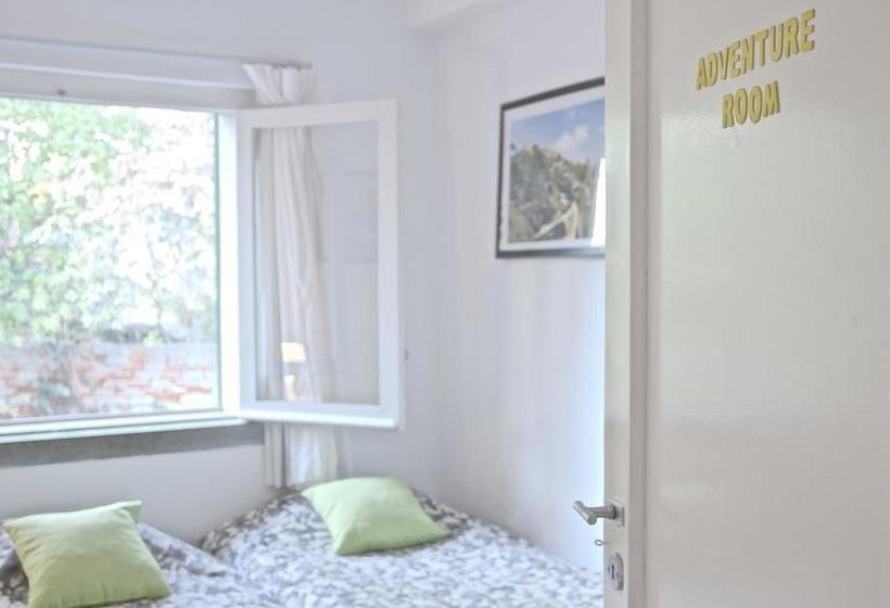 Perfect Spot  Lisbon Experience Hostel