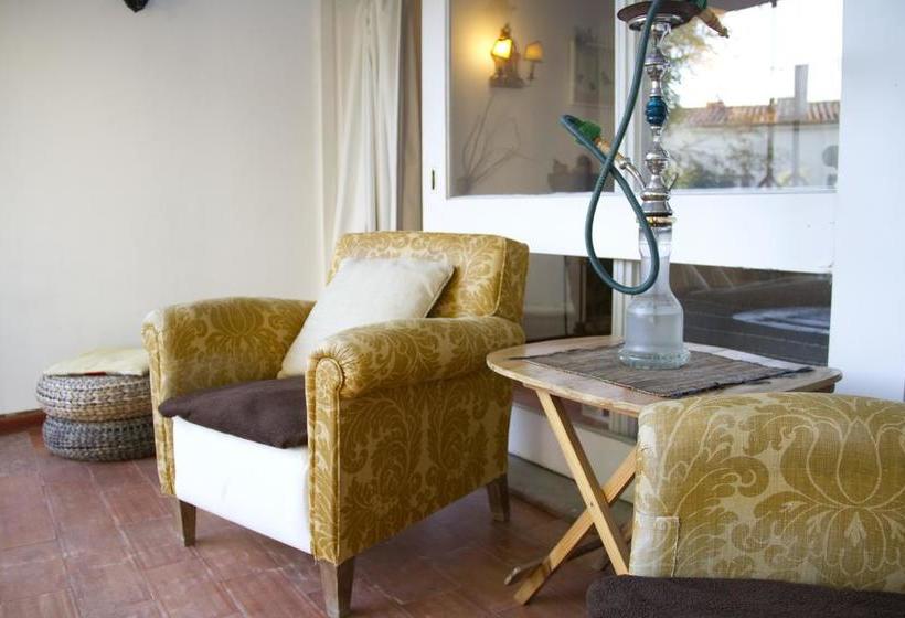 Perfect Spot  Lisbon Experience Hostel