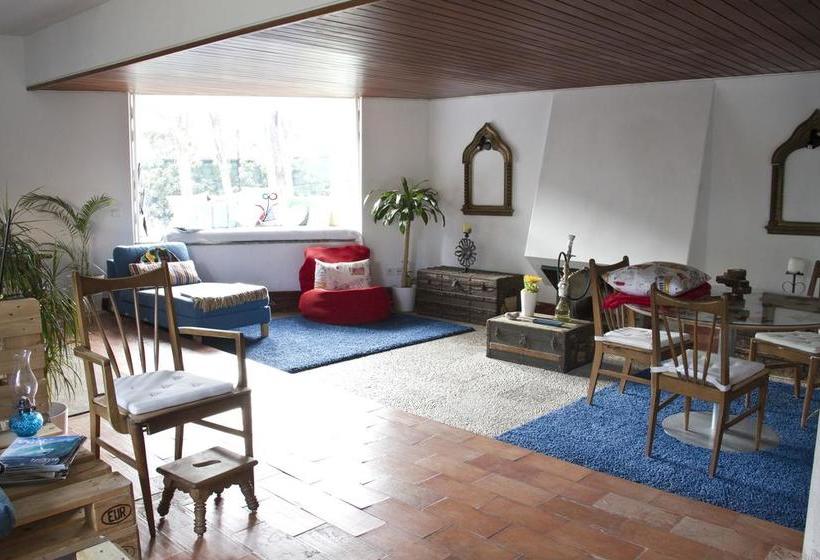 Perfect Spot  Lisbon Experience Hostel