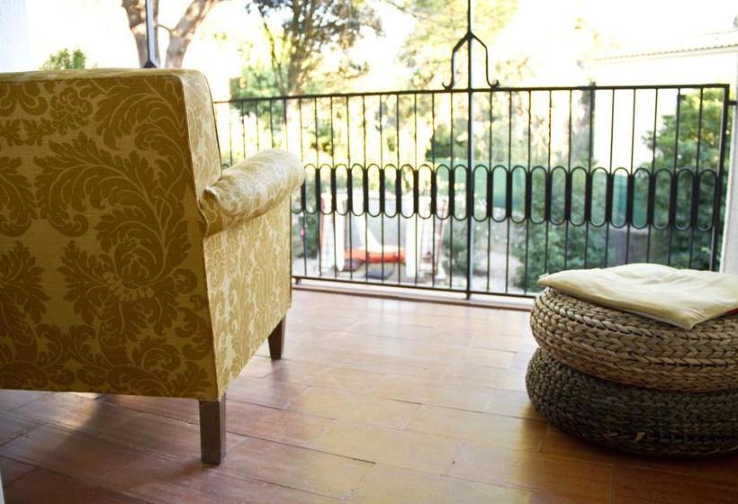 Perfect Spot  Lisbon Experience Hostel