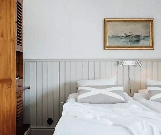 Stf Kivikstrand Badhotell